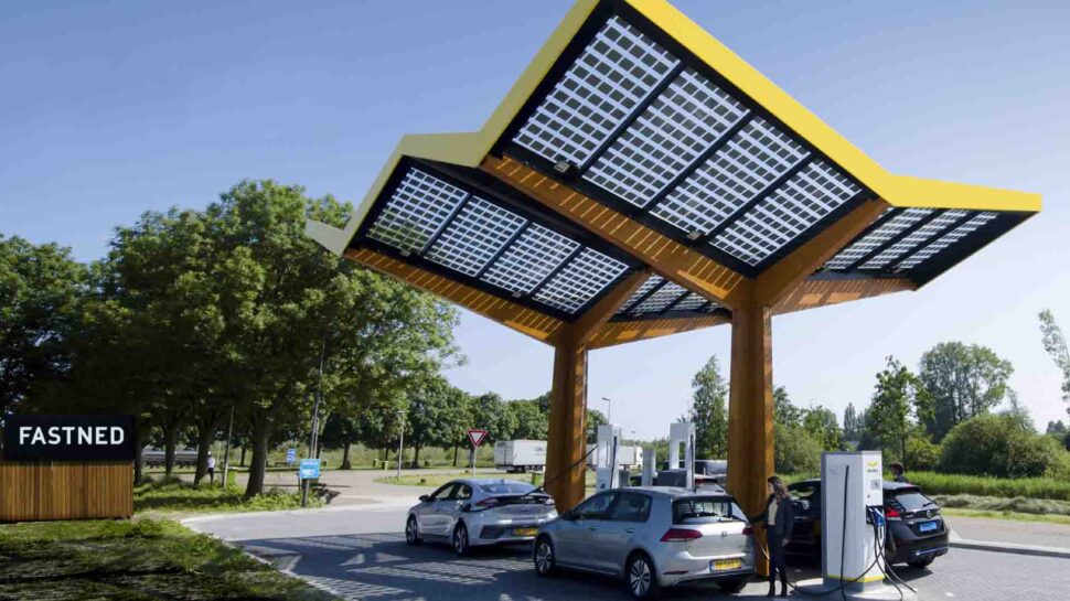 fastned 970x545 lMEEY7